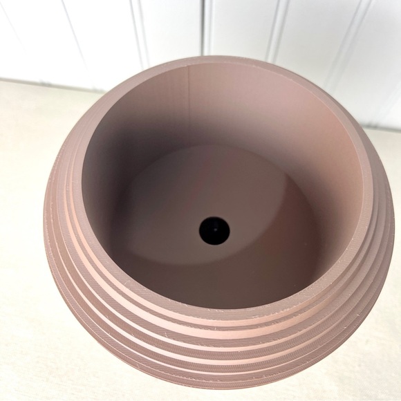 Indoor Planter Pot, The Frons Planter Pot, Drip Tray and Stand - Picture 5 of 8